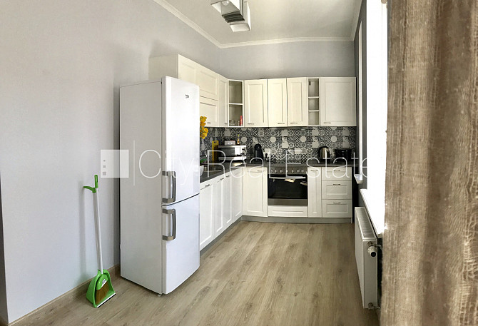 Labiekārtots apzaļumots pagalms, garāža divām automašīnām, balkons, terase, sauna, Jūrmala - foto 13