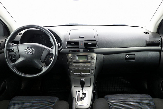 Toyota Avensis Linea Sol Facelift ATM 1.8 95kW Tallina - foto 5