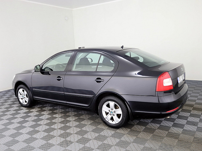Skoda Octavia Comfortline Facelift ATM 1.2 77kW Таллин - изображение 4