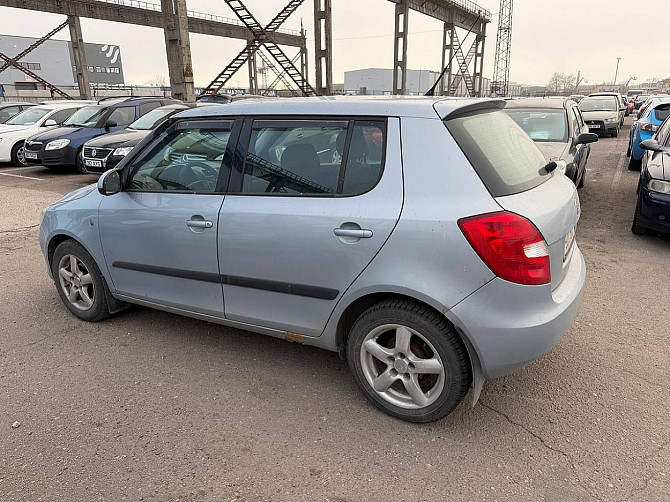 Skoda Fabia Comfortline 1.2 51kW Таллин - изображение 4
