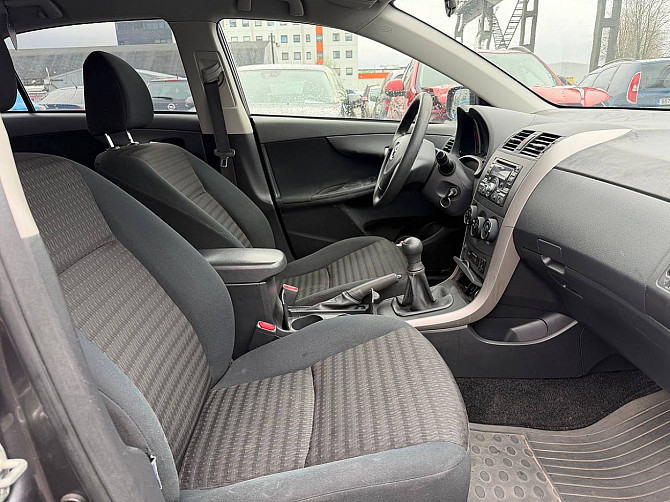 Toyota Corolla Linea Sol 1.6 91kW Таллин - изображение 6