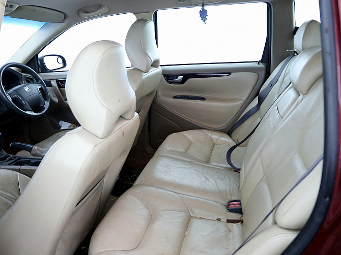 Volvo V70 Summum 2.4 D5 120kW Таллин - изображение 7
