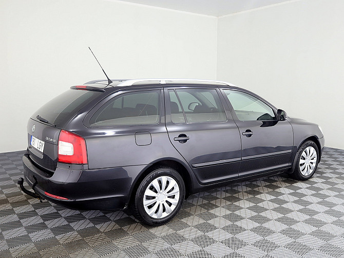 Skoda Octavia Comfortline Facelift ATM 1.8 118kW Tallina - foto 3