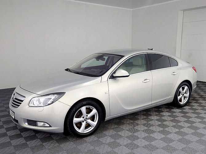 Opel Insignia Cosmo LPG 4x4 2.8 191kW Таллин - изображение 2