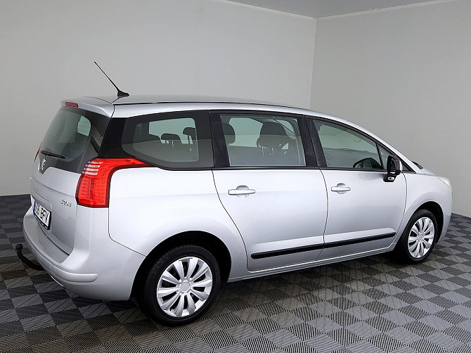 Peugeot 5008 Elegance 1.6 88kW Таллин - изображение 3