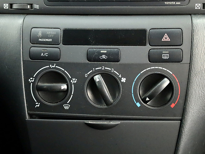 Toyota Corolla Linea Sol Facelift 1.4 D-4D 66kW Tallina - foto 8