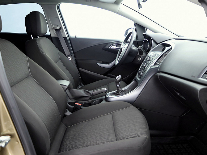 Opel Astra Elegance Facelift 1.6 85kW Таллин - изображение 6