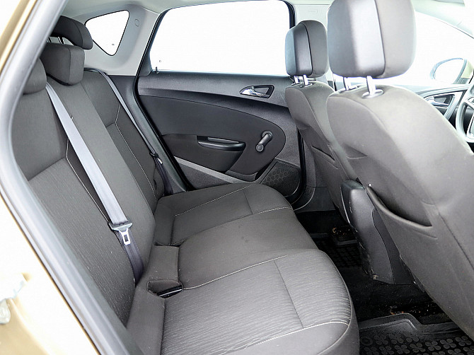 Opel Astra Elegance Facelift 1.6 85kW Таллин - изображение 7