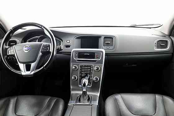 Volvo V60 Summum Facelift ATM 2.0 D5 133kW Tallina
