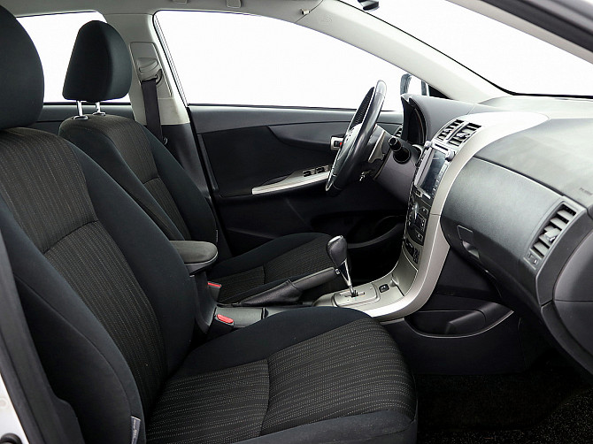 Toyota Corolla Linea Sol ATM 1.6 91kW Таллин - изображение 6