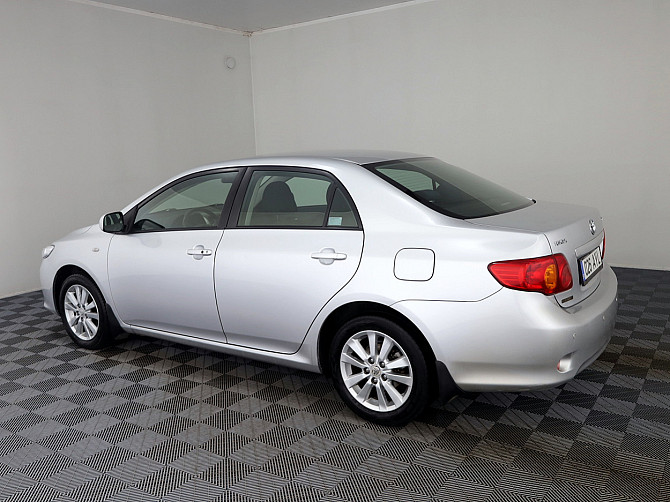 Toyota Corolla Linea Sol ATM 1.6 91kW Таллин - изображение 4
