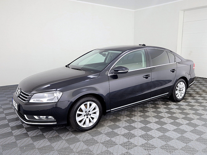 Volkswagen Passat Comfortline 1.8 118kW Tallina - foto 2