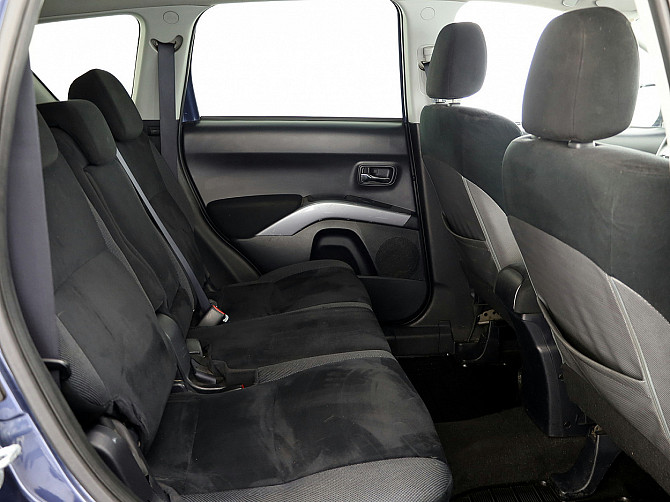 Mitsubishi Outlander Comfort 2.0 Di-D 103kW Tallina - foto 7