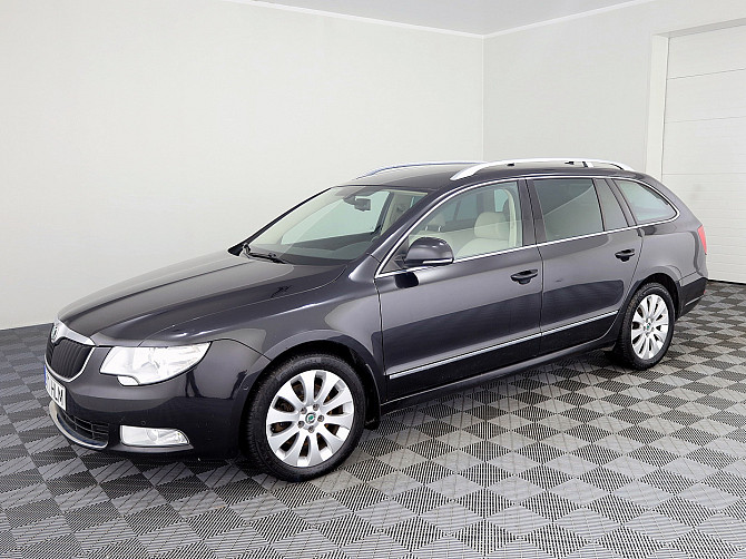 Skoda Superb Highline ATM 2.0 TDI 103kW Tallina - foto 2