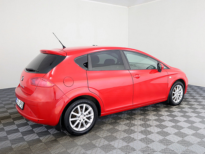 SEAT Leon Comfortline Facelift 1.6 TDI 77kW Таллин - изображение 3