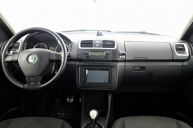 Skoda Roomster Scout 1.9 TDI 77kW Таллин - изображение 5