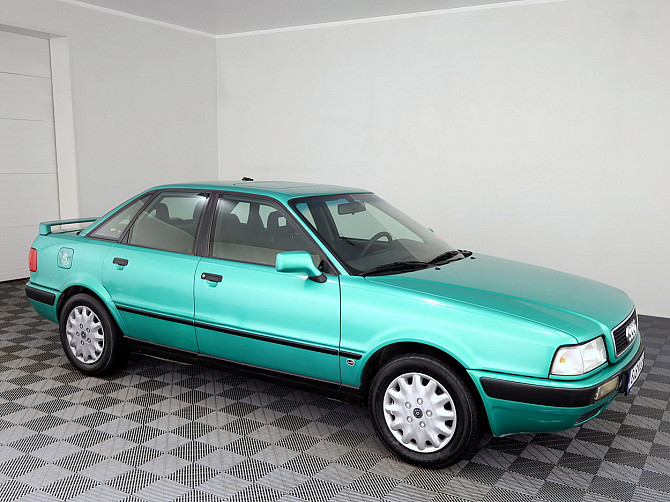 Audi 80 Classic 2.0 66kW Таллин - изображение 1