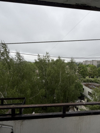 Izīrē 3 istabu dzīvokli Purvciemā!  Izīrē plašu un funkcionālu 3 istabu dzīvokli, kuram ir Rīga - foto 6