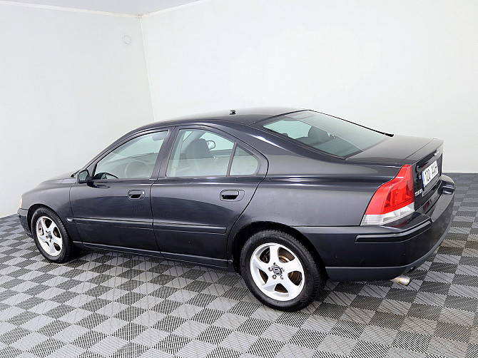 Volvo S60 Summum Facelift 2.4 103kW Tallina - foto 4