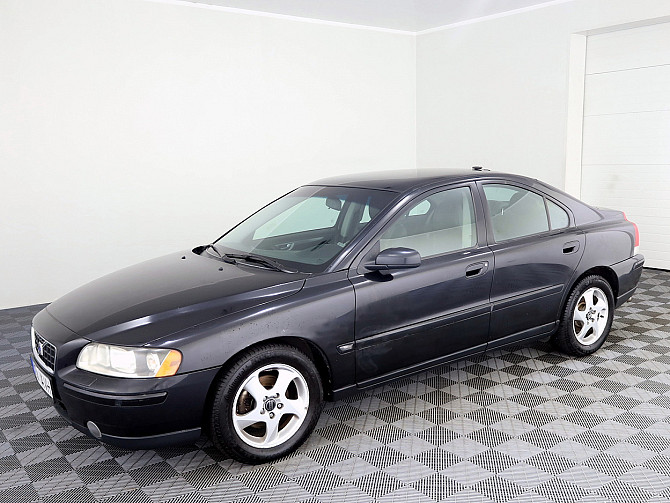 Volvo S60 Summum Facelift 2.4 103kW Tallina - foto 2
