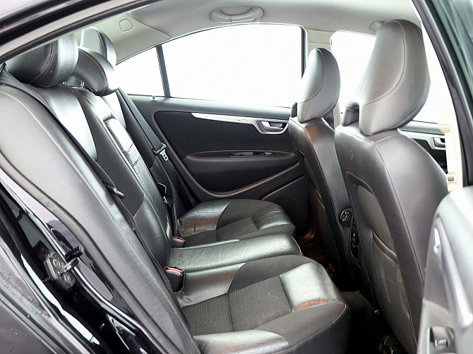 Volvo S60 Summum Facelift 2.4 103kW Tallina - foto 7