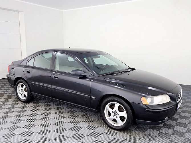 Volvo S60 Summum Facelift 2.4 103kW Tallina - foto 1
