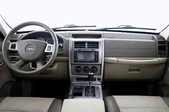 Jeep Cherokee Limited 2.8 CRD 130kW Tallina
