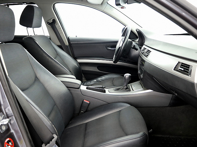 BMW 320 Executive ATM 2.0 110kW Tallina - foto 6