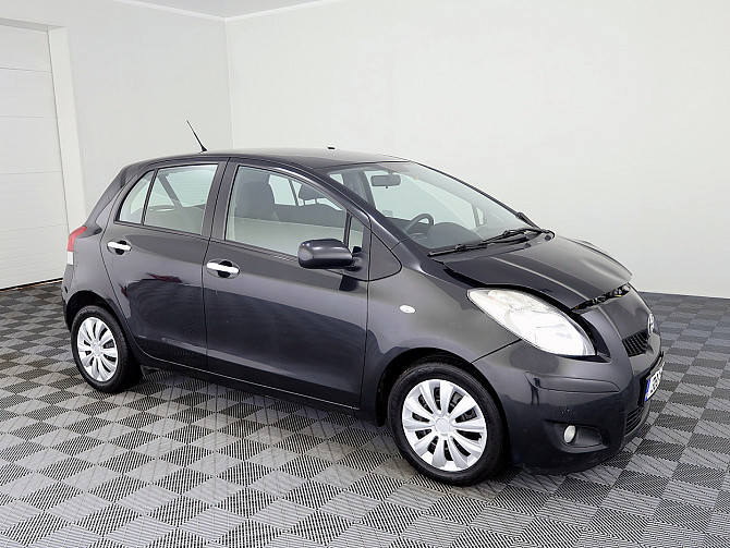 Toyota Yaris Linea Sol Facelift ATM 1.3 73kW Tallina - foto 1