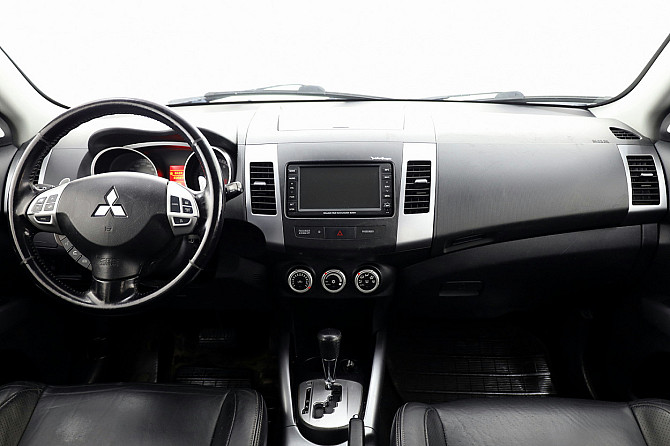 Mitsubishi Outlander Luxury ATM 2.4 125kW Tallina - foto 5