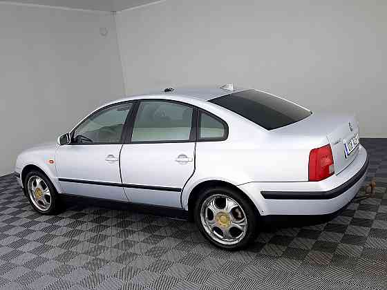 Volkswagen Passat Comfortline 1.8 92kW Tallina