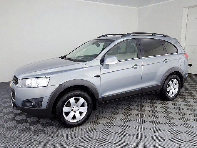 Chevrolet Captiva Luxury Facelift 2.2 CRD 120kW Tallina - foto 4