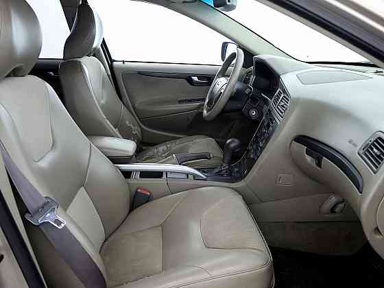 Volvo XC70 Summum LPG ATM 2.4 147kW Tallina