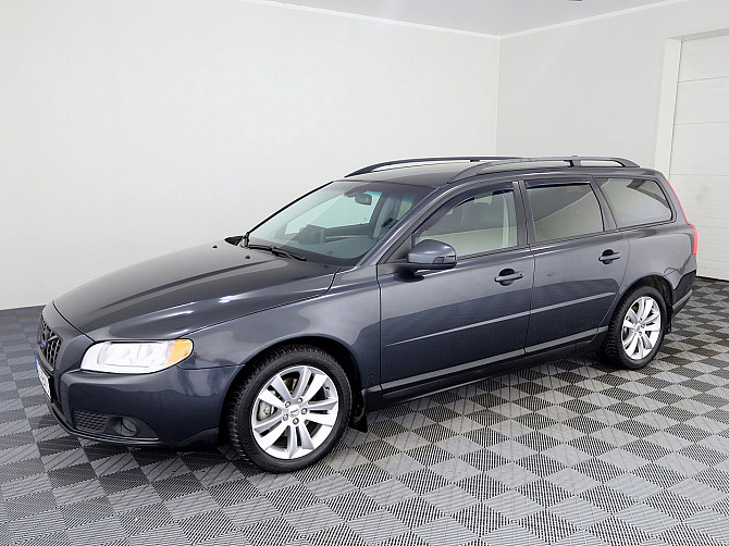 Volvo V70 Summum ATM 2.4 D5 129kW Tallina - foto 2