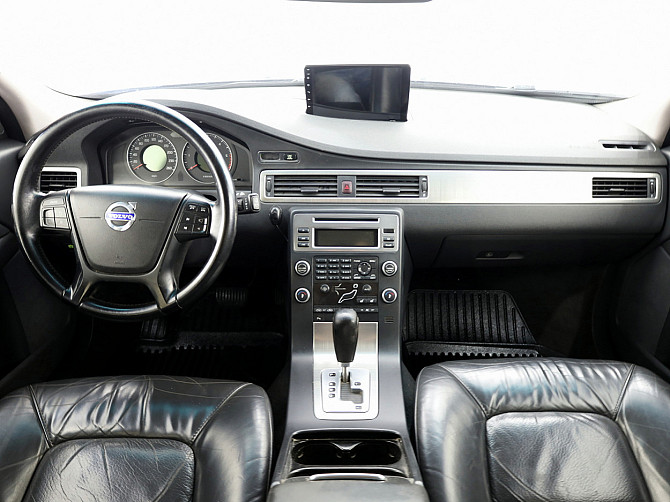 Volvo V70 Summum ATM 2.4 D5 129kW Tallina - foto 5