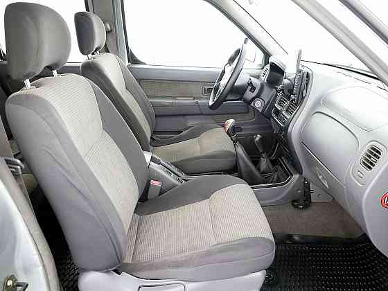 Nissan Pickup Doublecab 4x4 Facelift 2.5 98kW Tallina