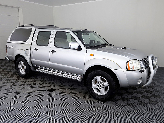 Nissan Pickup Doublecab 4x4 Facelift 2.5 98kW Tallina - foto 1