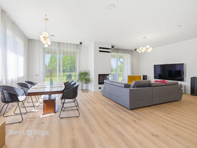 Eleganta ģimenes māja slēgtā ciematā Mārupes novadā!  Ilgtermiņa īrei pieejama plaša un Rīgas rajons - foto 6