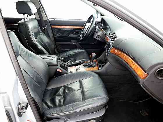 BMW 530 Executive Facelift ATM 2.9 D 142kW Tallina