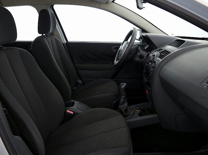 Renault Megane Comfort 1.4 72kW Tallina - foto 6