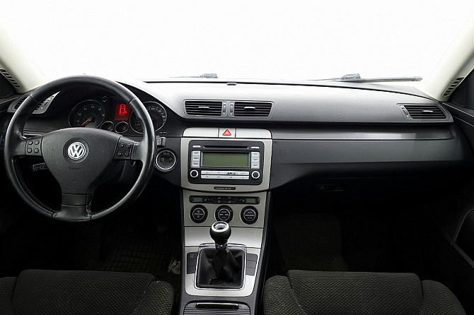 Volkswagen Passat Comfortline 2.0 110kW Tallina - foto 5