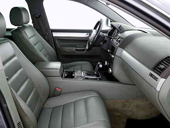 Volkswagen Touareg Highline ATM 4.9 V10 TDI 230kW Tallina