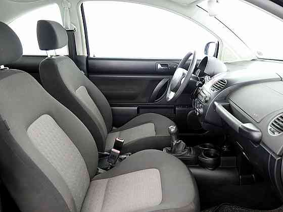 Volkswagen New Beetle Comfortline Facelift 1.6 75kW Tallina