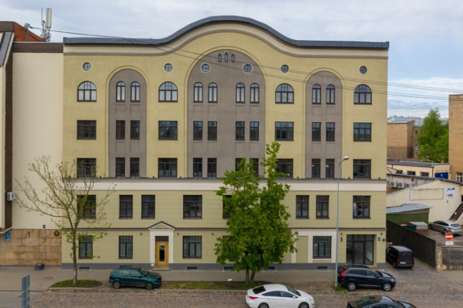 Хорошо оборудованная и полностью укомплектованная квартира в центре города, в Рига - изображение 8