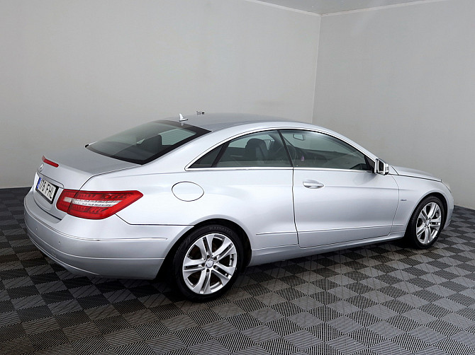 Mercedes-Benz E 250 Coupe Avantgarde ATM 2.1 CDI 150kW Tallina - foto 3