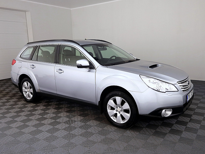 Subaru Outback Luxury AWD 2.0 TD 110kW Tallina - foto 1