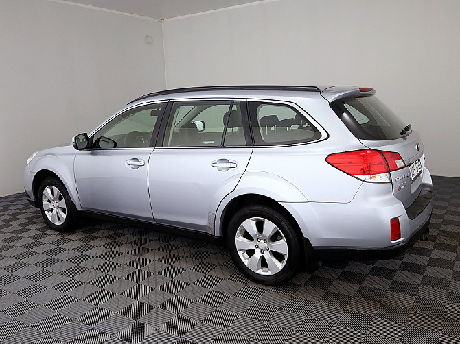 Subaru Outback Luxury AWD 2.0 TD 110kW Tallina - foto 4