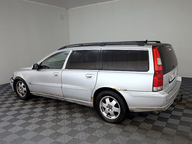 Volvo V70 Summum ATM 2.4 D5 120kW Tallina - foto 4