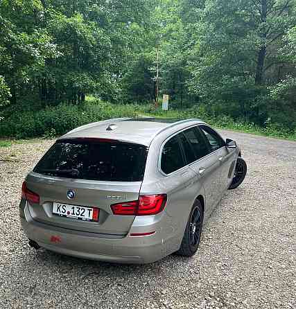 Pārdodu šampanieša krāsas kombi universal BMW F11, ar 3.0 dīzeļa dzinēju, automātisko... Ventspils