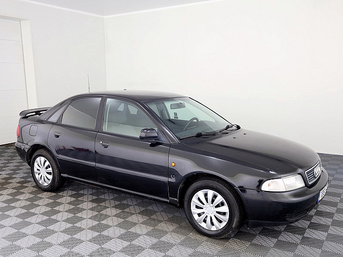 Audi A4 Sportline 1.8 92kW Tallina - foto 1